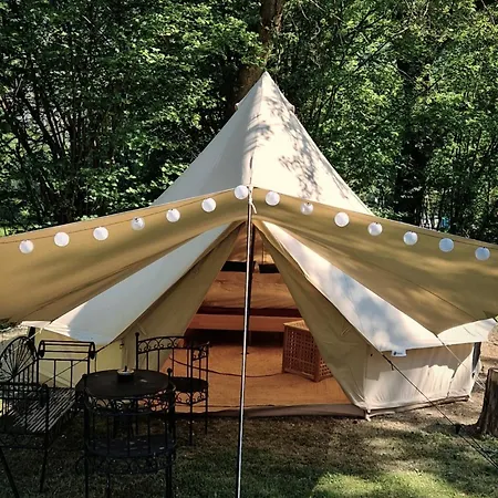 Luxe tent Woodmood Glamping - Into The Nature *